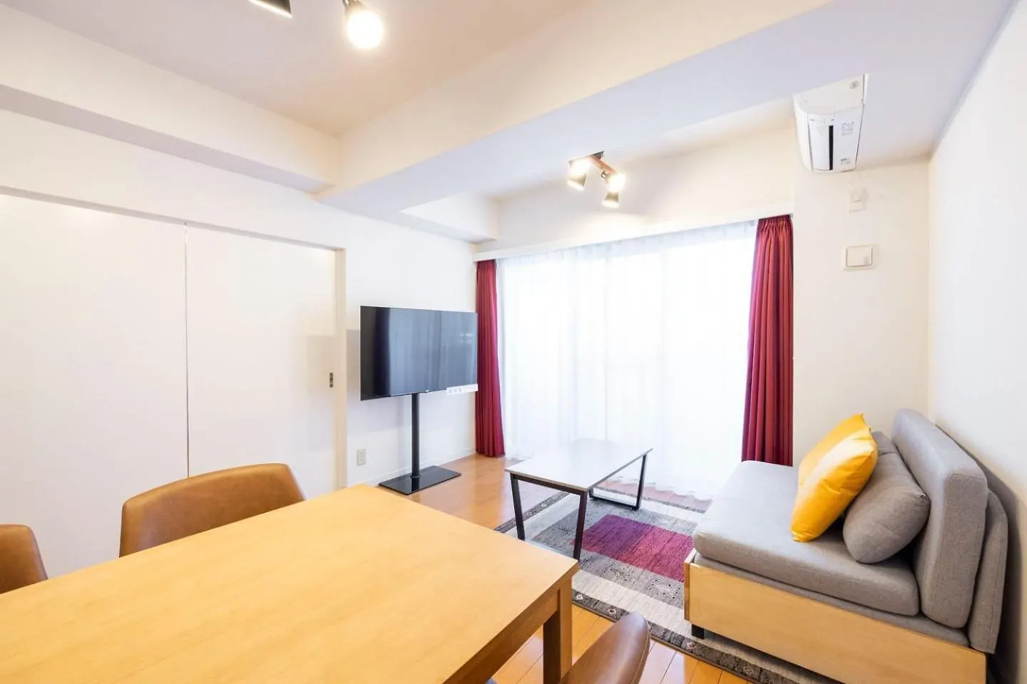 Lier Wakamatsucho Apartment Tokyo