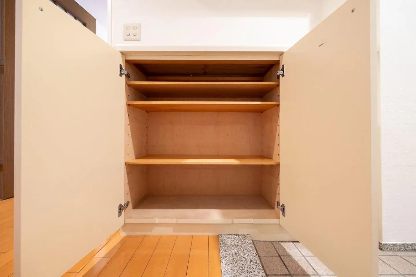 Lier Wakamatsucho Apartment Tokyo
